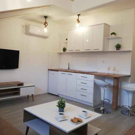 Apartments Naumovski 오흐리드 외부 사진