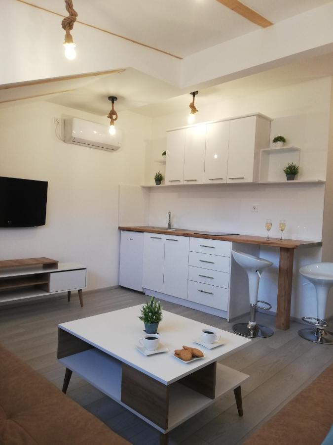 Apartments Naumovski 오흐리드 외부 사진