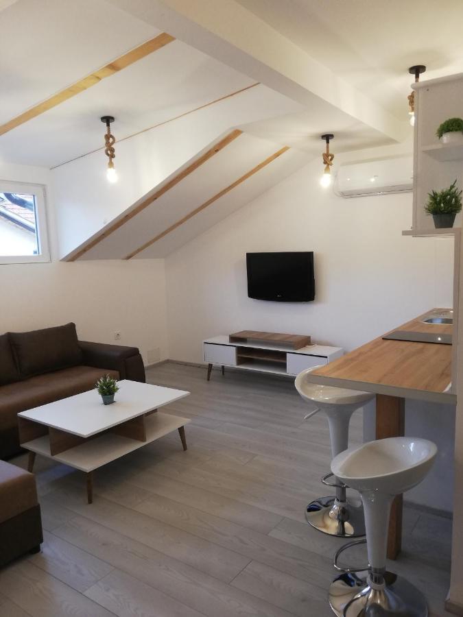 Apartments Naumovski 오흐리드 외부 사진